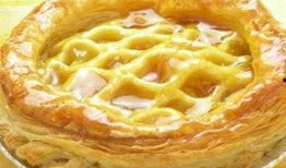 苹果馅饼爆料怎么做的视频,跟随视频学做经典甜点
